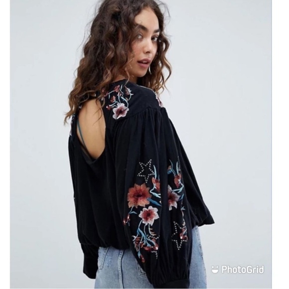 FREE PEOPLE Lita Embroidered Top Fairy Goth Cutout Balloon Sleeve Boho Black S - Picture 3 of 16